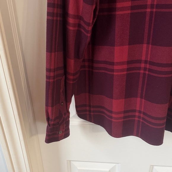 Under Armour Red Plaid Casual Shirt - Picture 10 of 10